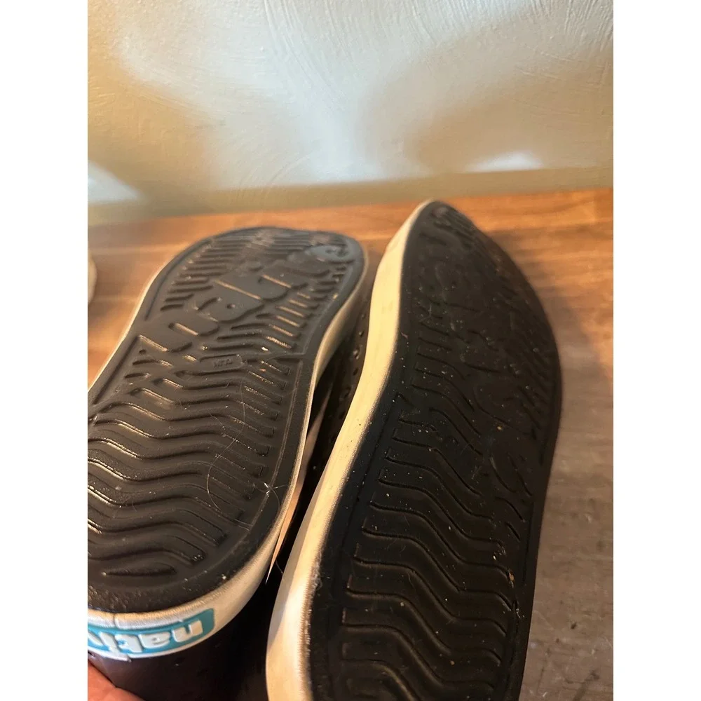 Native Men's black shoes, size 10